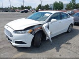 Ford Fusion Energi Titanium 3FA6P0SU9GR235941 снимка