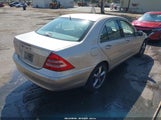 Mercedes-Benz C 240 WDBRF61J52F205893 снимка