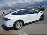Tesla Model X Long Range Dual Motor All-Wheel Drive/Long Range Plus Dual Motor All-Wheel Drive 5YJXCBE21LF249974 photo