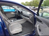Audi A4 2.0T Ultra Premium WAUGMAF42HN063583 снимка