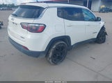 Jeep New Compass Latitude 4X4 3C4NJDBB6HT641838 снимка