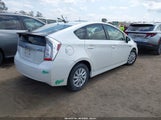 Toyota Prius Plug-In JTDKN3DP0F3068647 снимка