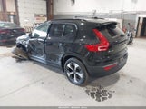 Volvo Xc40 B5 Plus Dark Theme YV4L12UWXP2104172 снимка