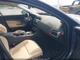 Jaguar Xe 25T SAJAR4BG0HA963922 снимка