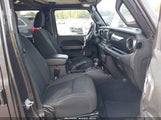 Jeep Wrangler Unlimited Sport Altitude 4X4 1C4HJXDG6LW338178 fotografie