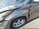 Hyundai Elantra Se/Sport/Limited 5NPDH4AE7EH456535 fotografie