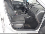 Nissan Rogue Sv 5N1AT2MT3JC815266 снимка