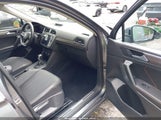 Volkswagen Tiguan 2.0T Se/2.0T Wolfsburg Edition 3VV3B7AX4RM203710 снимка