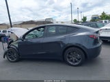 Tesla Model Y Long Range Dual Motor All-Wheel Drive 7SAYGDED5SF271337 fotografie