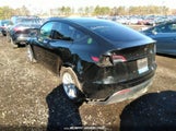 Tesla Model Y Long Range Dual Motor All-Wheel Drive 5YJYGDEE6MF233186 fotografie