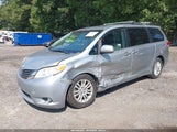 Toyota Sienna Xle V6 8 Passenger 5TDYK3DC0CS254165 photo