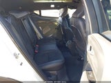 Volvo Xc40 T5 R-Design YV4162UM4M2612558 photo