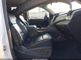 Chevrolet Tahoe Lt 1GNSCBKC3JR137702 снимка