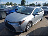 Toyota Corolla Le JTDEPMAE8NJ209958 снимка