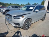 Volvo Xc90 Recharge Plug-In Hybrid T8 Plus Bright Theme 7-Seater YV4H60CEXR1148010 fotografie