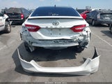 Toyota Camry Xle V6 4T1BZ1HK7JU008077 fotografie