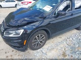 Volkswagen Tiguan 2.0T Se/2.0T Sel/2.0T Sel R-Line/2.0T Sel R-Line Black 3VV2B7AX1KM110371 снимка