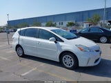 Toyota Prius V Two JTDZN3EU9E3358385 снимка