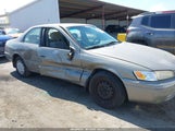 Toyota Camry Le 4T1BG22K6WU195940 photo