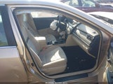 Toyota Camry Le 4T4BF1FK7CR258049 снимка