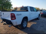 Ram  Laramie 4X4 5'7 Box 1C6SRFJT7MN771467 снимка