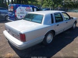 Lincoln Town Car Cartier 1LNLM83W6SY639757 fotografie