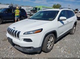 Jeep Cherokee Latitude 1C4PJMCS9FW635191 снимка