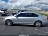 Volkswagen Passat 2.5L S 1VWAH7A34DC147759 снимка