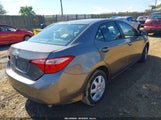 Toyota Corolla Le 2T1BURHE6JC979273 снимка
