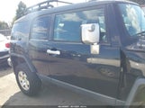 Toyota Fj Cruiser JTEBU11F270006930 photo