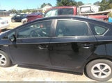 Toyota Prius Three JTDKN3DU1F1899981 снимка