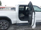 GMC Sierra  4Wd Short Box At4/4Wd Standard Box At4 1GTU9EET2MZ398854 photo