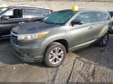 Toyota Highlander Xle V6 5TDKKRFH9FS047585 снимка