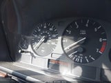 BMW 528Ia WBADM6331XBY27418 снимка