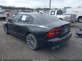 Volvo S60 B5 Black Edition Momentum/B5 Inscription/B5 Momentum 7JRL12TZ2NG176080 photo