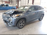 Toyota Highlander Le 5TDZARFH9JS039271 снимка