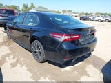 Toyota Camry Se 4T1B11HK3JU595031 fotografie