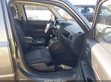 Jeep Patriot Latitude 1C4NJPFA6CD662609 снимка