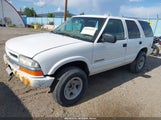 Chevrolet Blazer 1GNDT13W72K122979 снимка
