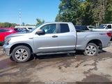 Toyota Tundra Grade 5.7L V8 5TFUY5F14CX225220 снимка