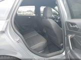 Volkswagen Jetta Gli 2.0T 35Th Anniversary Edition/2.0T Autobahn/2.0T S 3VW6T7BU8KM226357 fotografie