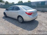 Toyota Corolla Le 5YFBURHE6HP729025 снимка