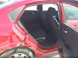 Kia Rio S 3KPA24AD2ME416927 снимка