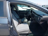 Toyota Corolla L 5YFBURHE9HP592288 снимка