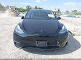 Tesla Model Y Awd/Long Range Dual Motor All-Wheel Drive 7SAYGDEE8PA055902 fotografie