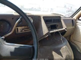 Chevrolet G30 1GAGG35M8F7200611 снимка