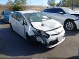 Toyota Prius Four JTDKN3DU3D5573220 снимка