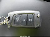 Hyundai Venue Sel KMHRC8A35NU158660 снимка