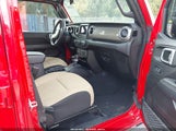 Jeep Wrangler Unlimited Sahara 4X4 1C4HJXEN8MW624113 fotografie
