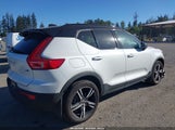 Volvo Xc40 T5 R-Design YV4162UM4N2784557 снимка